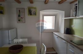 Baška - dvoetažni stan 36m2, centar, pogled, Baška, Flat