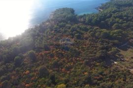 Rovinj, zemljište prvi red do mora tematski park i rekreacijska zona, Rovinj, Land