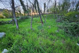 Grobnik, Zastenice - teren za kuću sa osiguranim pristupnim putom, Čavle, Land