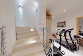 Rovinj - predivna villa u okolici Rovinja 399 m2, Rovinj, Haus