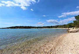 Rovinj,kuća sa otvorenim pogledom na more,450m od plaže, Rovinj, Haus