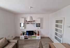 Rijeka, Gornji Zamet - samostojeća kuća površine 150m2, Rijeka, Famiglia