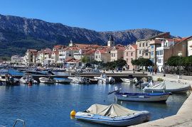 Baška- troetažni stan 85m2, pogled, terasa, Baška, Kвартира