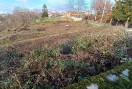 Viškovo, građevinsko zemljište 2530m2 za stambenu zgradu ili obiteljsku kuću, Viškovo, Zemljište