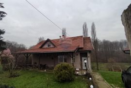 Zagreb, Donji Trpuci, kuća 189 m2 s okućnicom 1187 m2, Zagreb, Casa