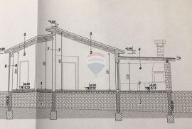 Istra,Kanfanar-2km-medena prizemnica  na 880m2 okućnice, Žminj, Casa