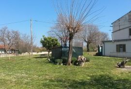 Istra, Sveti Lovreč okolica autohtono imanje sa velikom okućnicom, Sveti Lovreč, Maison