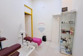 ZAGREB, Špansko, poslovni prostor 45m2 (salon, ured, ordinacija), Zagreb, Poslovni prostor