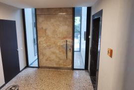 OPATIJA CENTAR - luksuzan stan na 4. katu s liftom, Opatija, Appartment