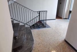 OPATIJA CENTAR - luksuzan stan na 4. katu s liftom, Opatija, Appartment