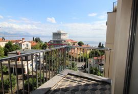 OPATIJA - stan u luksuznoj novogradnji s liftom, 4. kat, Opatija, Appartement