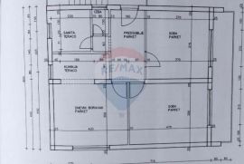 N.Vinodolski, Apartmanska zgrada s poslovnim prostorom, 400 m od mora!, Novi Vinodolski, Дом