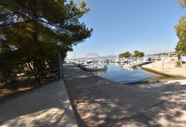 Crikvenica, Crni Mol, 2S + DB, stan 89 m2 - 100 m od plaže i mora!, Crikvenica, Appartment