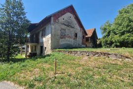 Gorski Kotar-Lukovdol/kuća sa velikom okućnicom, Vrbovsko, Kuća