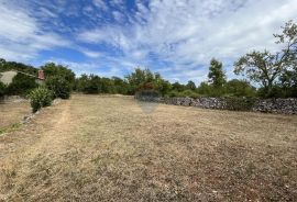 Sveti Petar u Šumi - okolica, 3 kuće u nizu sa 2400m2 okućnice, Sveti Petar U Šumi, Дом