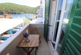 Otok Cres, Valun - dvoetažni stan uz more, Cres, Appartement