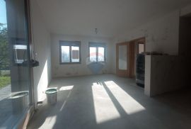 Ogulin, kuća novogradnja 110 m2  sa okućnicom, Ogulin, Maison