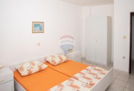 Otok Rab, Barbat,  obiteljska kuća 350m2, Rab, Casa