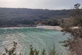 OTOK CRES - NEGRAĐEVINSKO ZEMLJIŠTE UZ MORE, Cres, Tierra