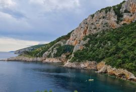 Brseč-zemljište uz more s pogledom na Cres, Mošćenička Draga, Tierra