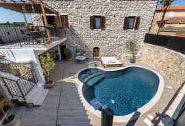 Otok Krk, Risika, luksuzna vila s bazenom, 240 m2, Vrbnik, Casa