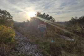 Otok Krk- Vrbnik, građevinski teren 1600m2 sa pogledom na more, Vrbnik, Land