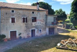 Istra, okolica Poreča, šarmantno istarsko imanje sa vilom i kućom na 9000m2, Sveti Lovreč, Casa