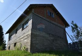 Generalski Stol,Seosko imanje, dvije kuće, 5600 m2, Generalski Stol, Дом