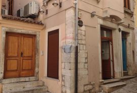 ROVINJ, POSLOVNI PROSTOR, CENTAR, PRODAJA, Rovinj, Commercial property