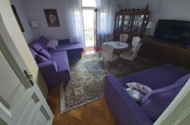 OPATIJA- stan 55 m2, balkon, pogled na more, 350 m od mora, Opatija, Wohnung