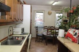 Rovinj,velik stan nedaleko centra, Rovinj, Appartement