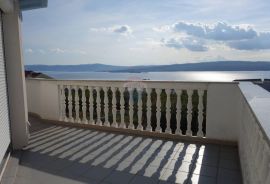 CRIKVENICA, Vila s bazenom, apartmanima i panoramskim pogledom na more, Crikvenica, Ev