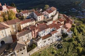 Motovun, kamena kuća s lijepim pogledom, Motovun, Casa