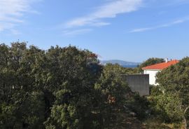 Novi Vinodolski, Povile, Etaža kuće-116m2 s 2 stana blizu mora, Novi Vinodolski, Wohnung