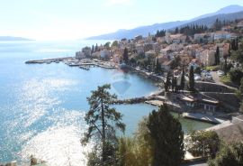 VOLOSKO - STAN U BLIZINI MORA S POGLEDOM, Opatija, شقة