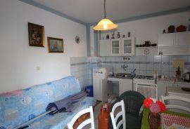 OPATIJA - KUĆA S 4 APARTMANA U BLIZINI CENTRA, Opatija, Casa