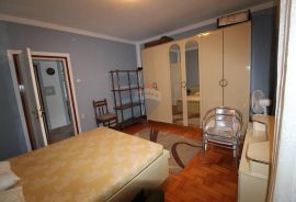 OPATIJA - KUĆA S 4 APARTMANA U BLIZINI CENTRA, Opatija, Casa