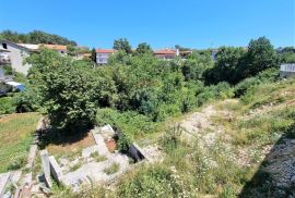 VIŠKOVO- Građevinsko zemljište u samom centru, mogućnost gradnje 6 stanova !!!, Viškovo, Земля