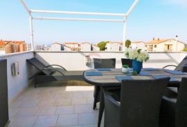 Novigrad, top stan s pogledom na more, Novigrad, Flat