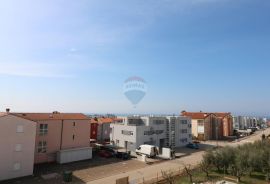 Novigrad, top stan s pogledom na more, Novigrad, Flat