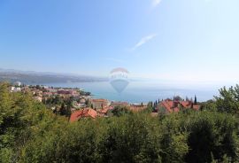 OPATIJA- kuća sa panoramskim pogledom na čitavi Kvarner, okućnica, veliki parking, Opatija, Kuća