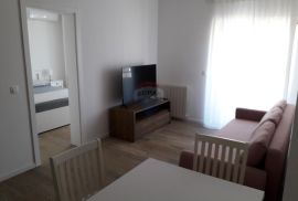 Istra,Fažana,Kuća sa apartmanima 200m od mora, Fažana, بيت