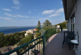 Crikvenica-Pansionska kuća 420 m2 s pogledom na more!, Crikvenica, Famiglia