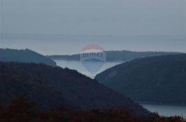 Istra,Jural veliko poljoprivredno zemljište sa mogućnošću gradnje, Kanfanar, Terreno