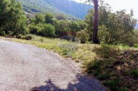 Teren sa dvije ruševine, Vinodolska Općina, Land