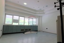 ŠKURINJE, Poslovno- skladišni prostor 2902 m2, Rijeka, Propriedade comercial