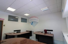 ŠKURINJE, Poslovno- skladišni prostor 2902 m2, Rijeka, Propriedade comercial