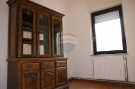 Zagreb, Sesvete, stan 76m2 sa terasom 50m2, Zagreb, Apartamento