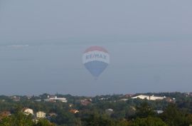 MATULJI - KUĆA SA 1.200m2 OKUĆNICE, Matulji, Famiglia