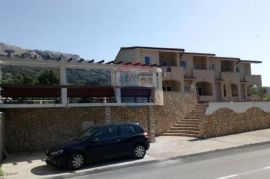 Baška - četiri nove kuće u nizu, 320m2, bazen, Baška, Maison